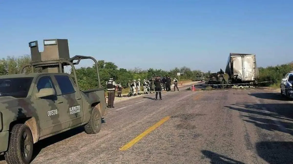 Por muerte de 7 militares en Tamaulipas chofer de tráiler será culpado de homicidio